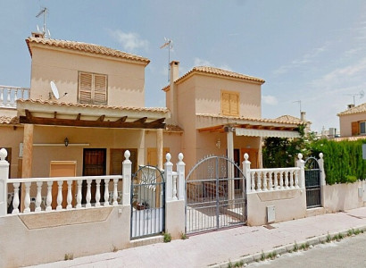 Semidetached villa - Resale - Orihuela Costa - Los Altos