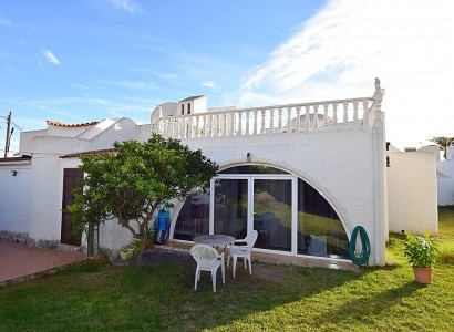 Semidetached villa · Resale · Orihuela Costa · Playa Flamenca