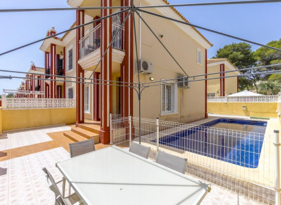 terraced house - Resale - Orihuela Costa - Campoamor