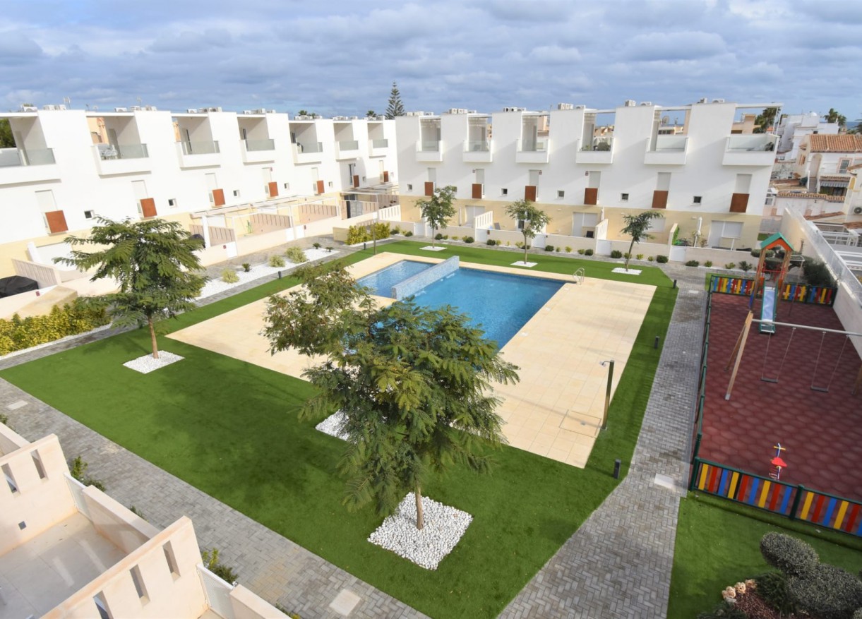 terraced house · Reventa · Torrevieja · TBHKP004