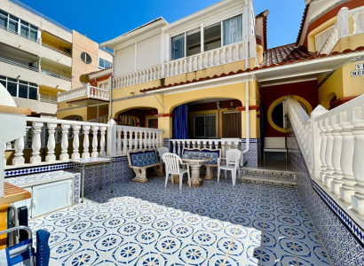 Townhouse - Sale - Torrevieja - San Luis