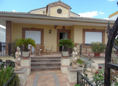 Villa - Resale - Benijófar - Benijofar