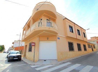 Villa - Resale - Bigastro - bigastro