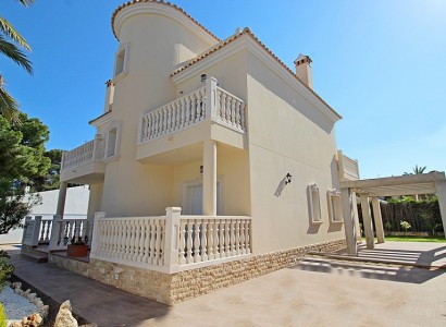 Villa - Resale - Orihuela Costa - Cabo Roig