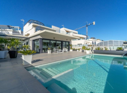 Villa - Resale - Orihuela Costa - Campoamor