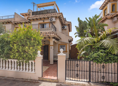 Villa - Resale - Orihuela Costa - La Regia