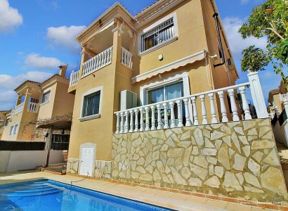 Villa - Resale - Orihuela Costa - Villamartin area