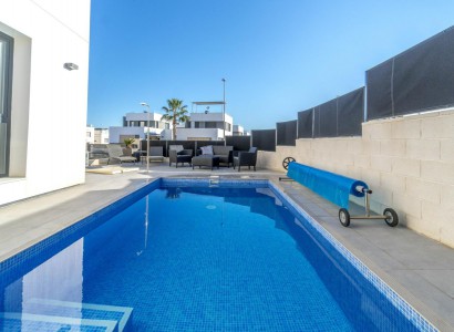 Villa - Resale - Orihuela Costa - villamartin