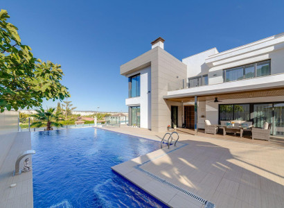 Villa - Reventa - Torrevieja - Los balcones