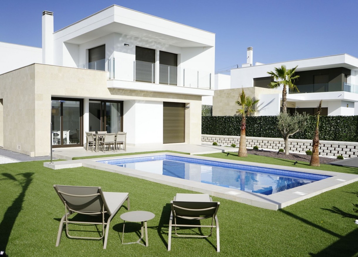 Villas · New Build · Orihuela · TBH831