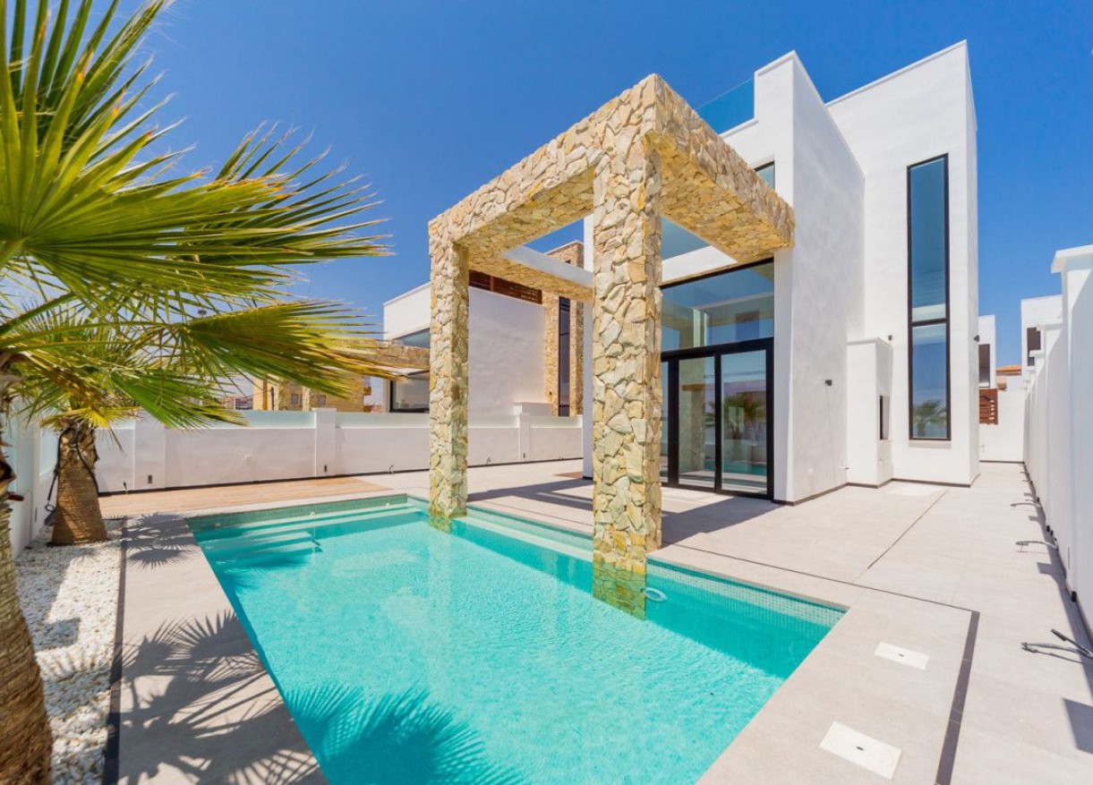 Villas · New Build · Torrevieja · TBH805