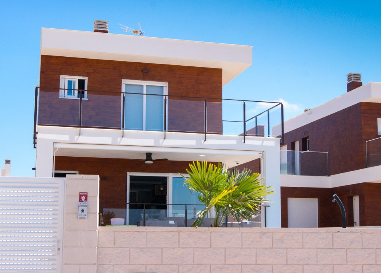 Villas · Nueva construcción  · Gran Alacant · TBHMS009
