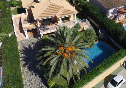 Wynajem krótkoterminowy · Villa · Moraira