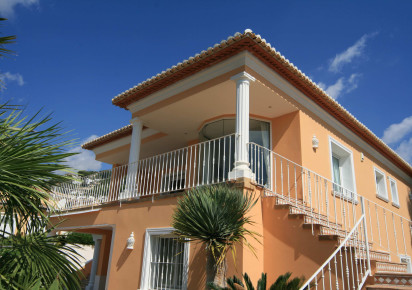 Wynajem krótkoterminowy · Villa · Moraira