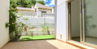 Resale · Semidetached villa · Punta Prima