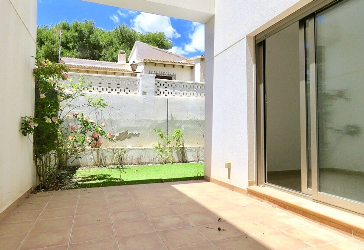 Resale · Semidetached villa · Punta Prima