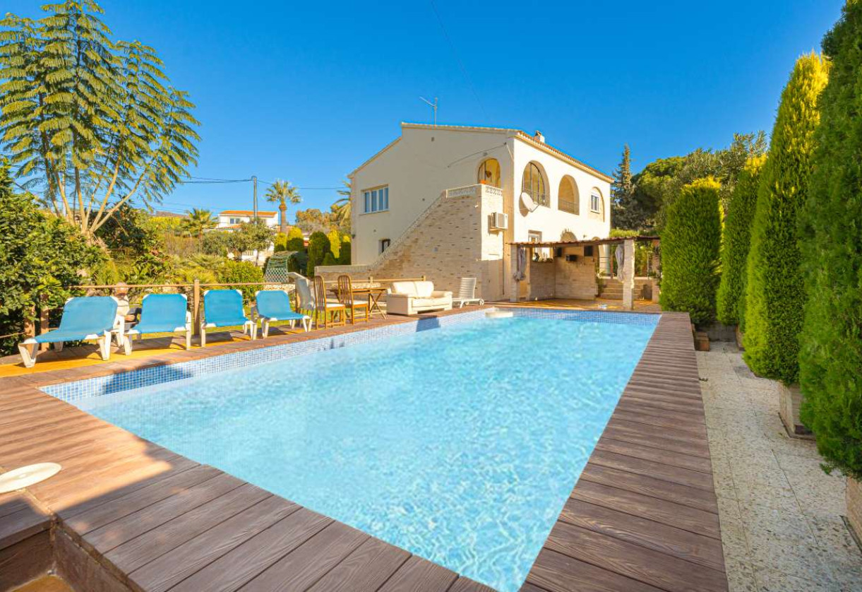 Sale · detached house · Calpe