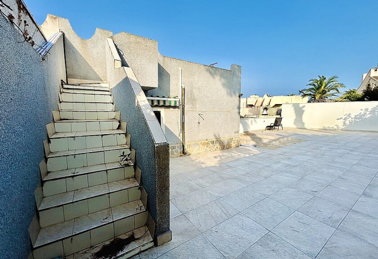 Sale · Semidetached villa · Torrevieja · Los balcones