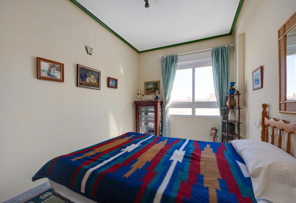 Resale · penthouse · Torrevieja · Centro