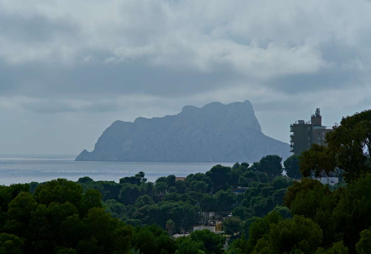 Resale · detached house · Moraira