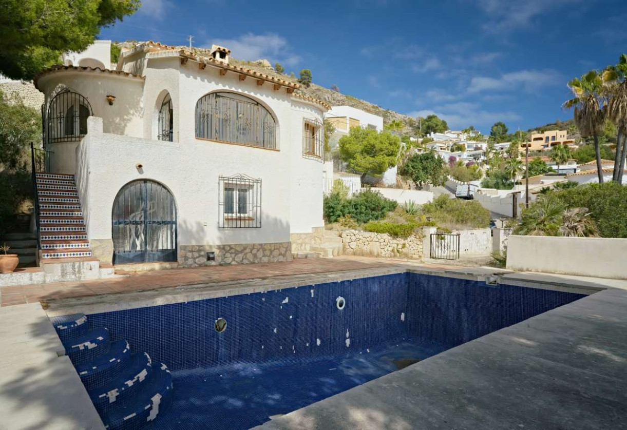 Resale · detached house · Moraira