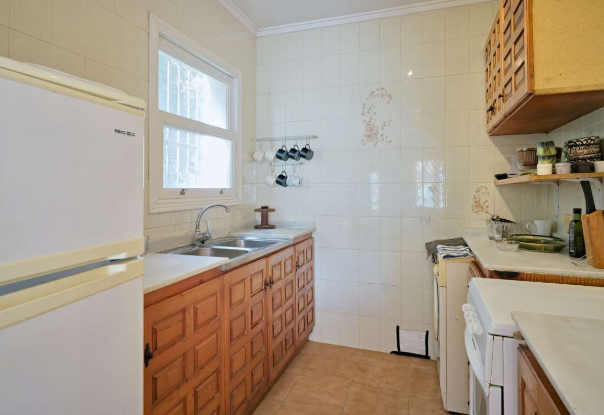 Resale · detached house · Moraira