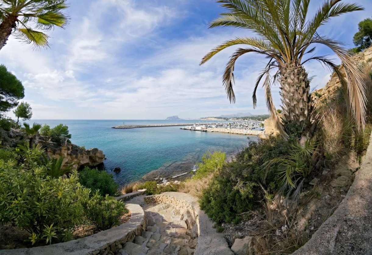 Resale · detached house · Moraira