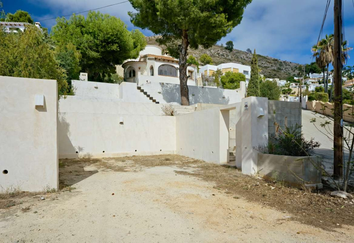 Resale · detached house · Moraira