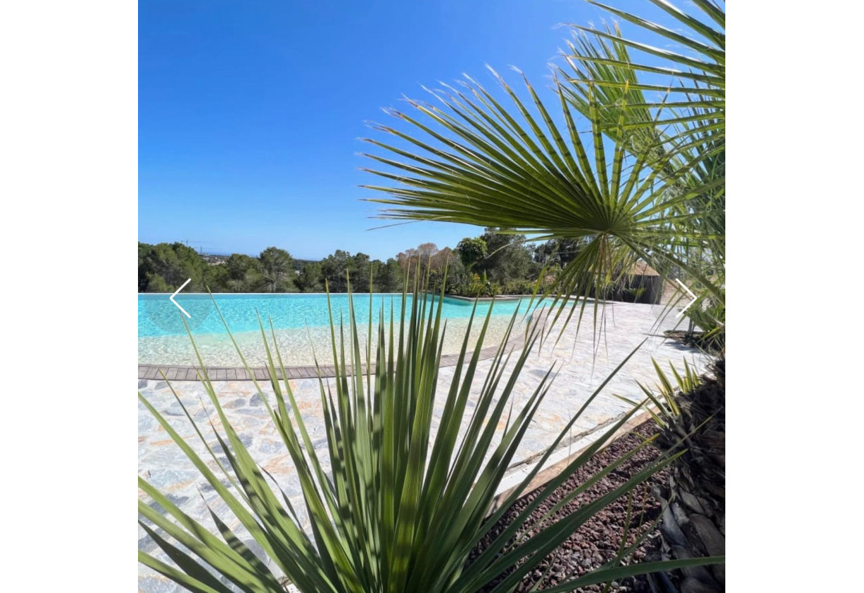 Reventa · Apartment · Las Colinas Golf and Country Club