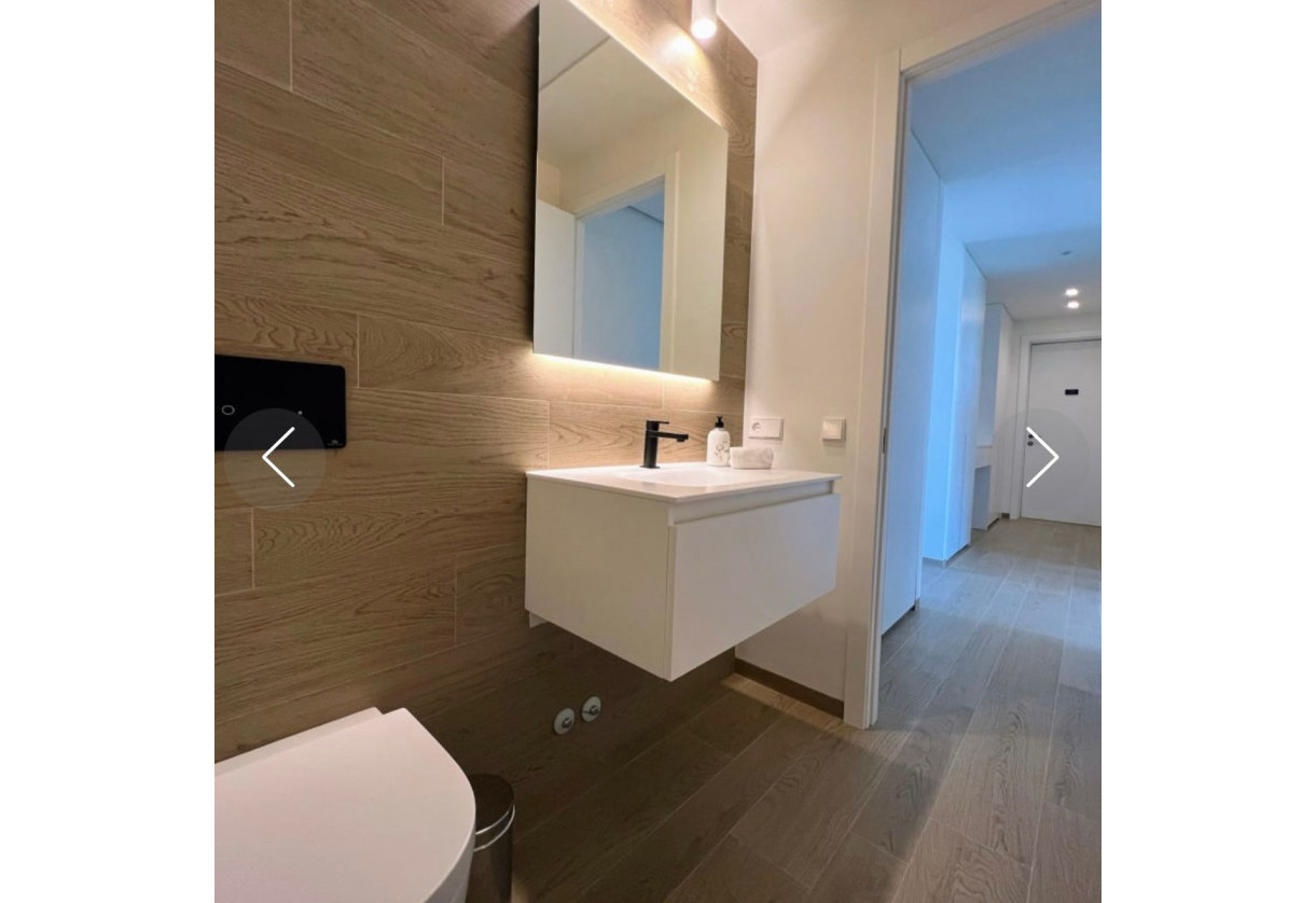 Reventa · Apartment · Las Colinas Golf and Country Club