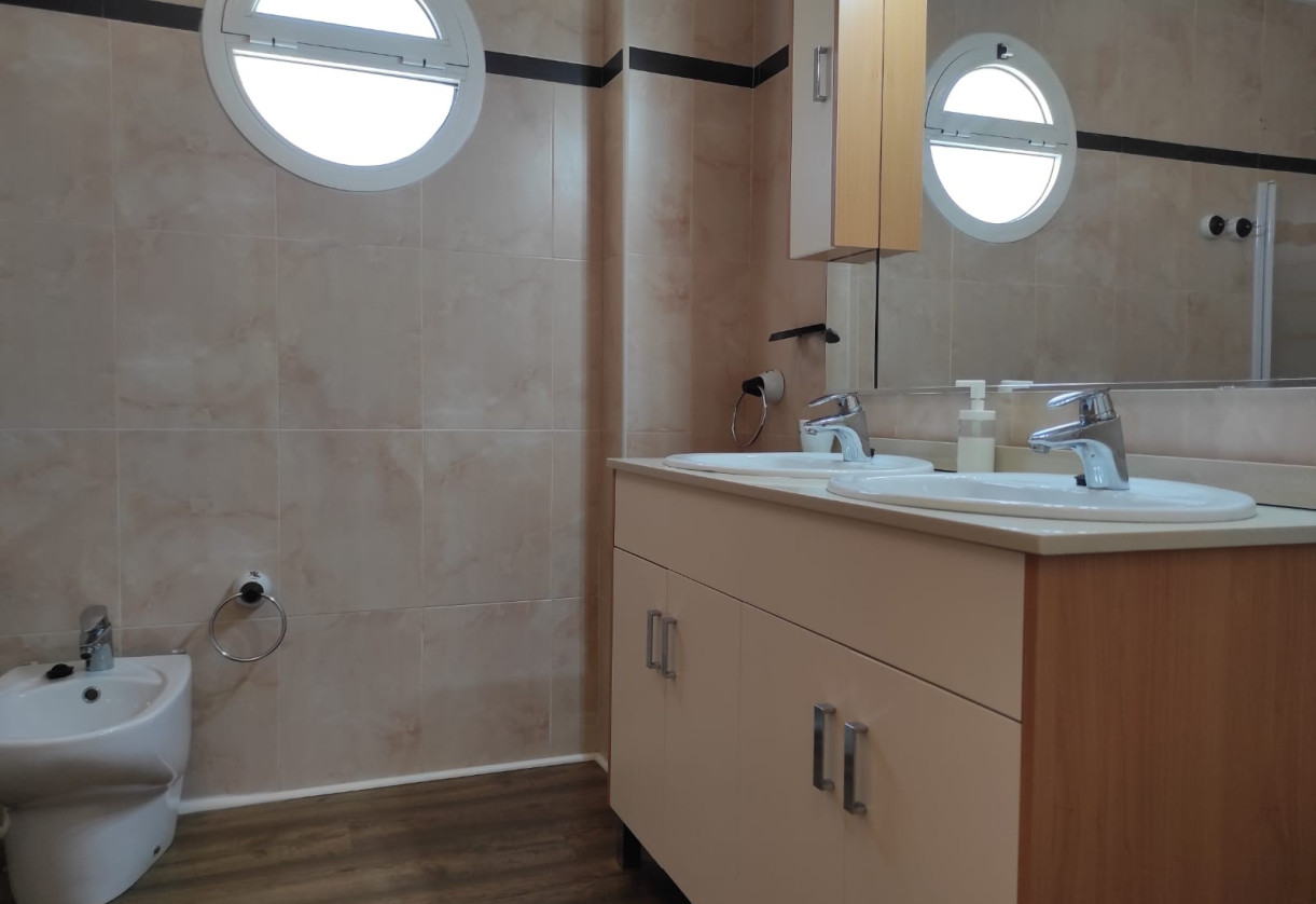 Rynek wtórny · Apartment · Mil Palmeras