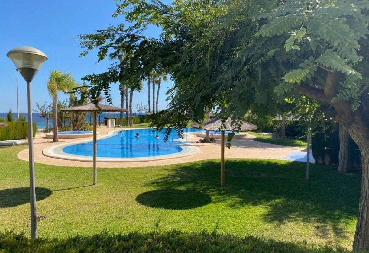 Rynek wtórny · Apartment · Mil Palmeras