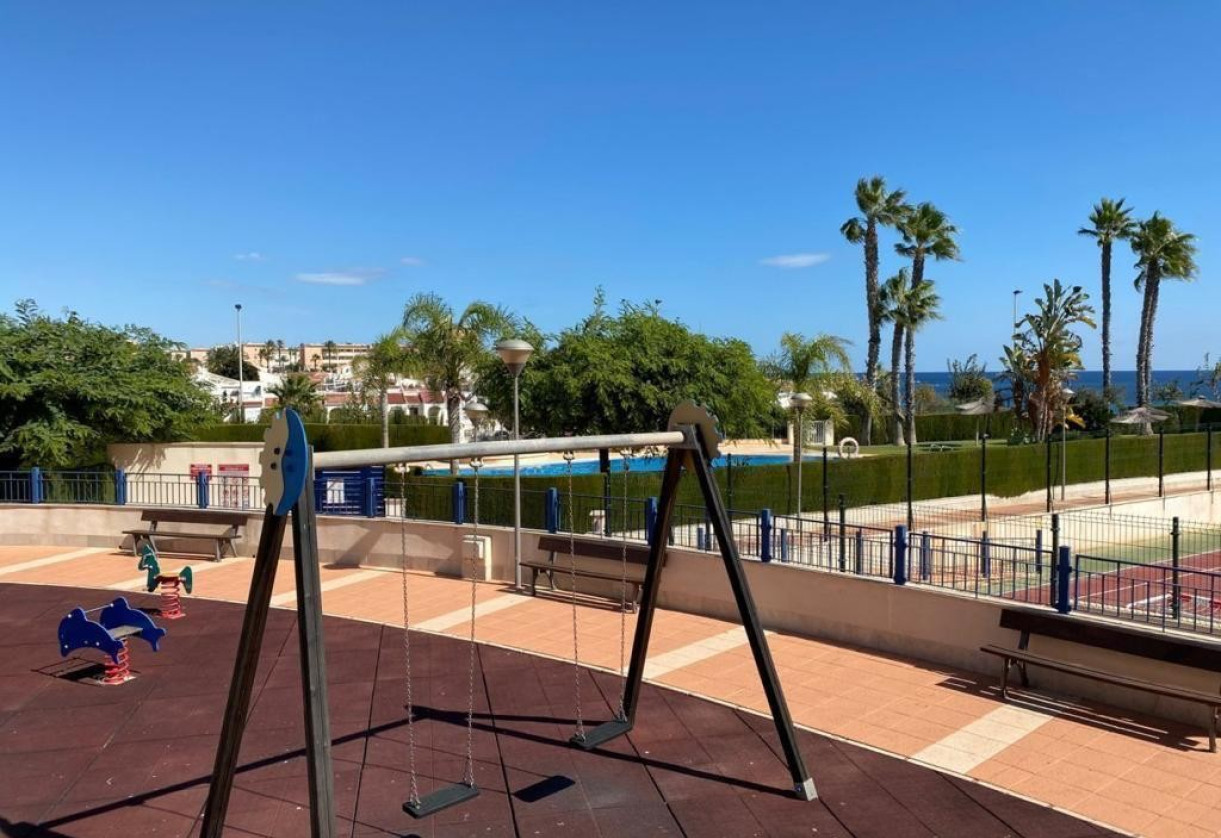 Rynek wtórny · Apartment · Mil Palmeras