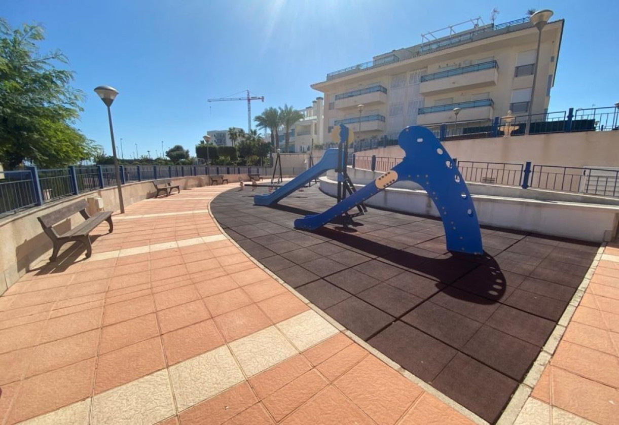 Rynek wtórny · Apartment · Mil Palmeras