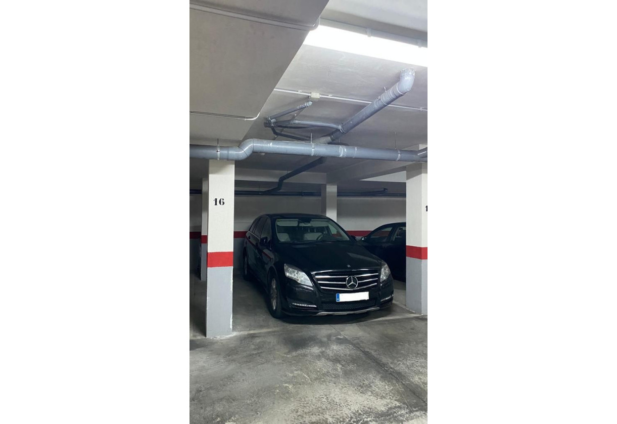 Rynek wtórny · Apartment · Mil Palmeras