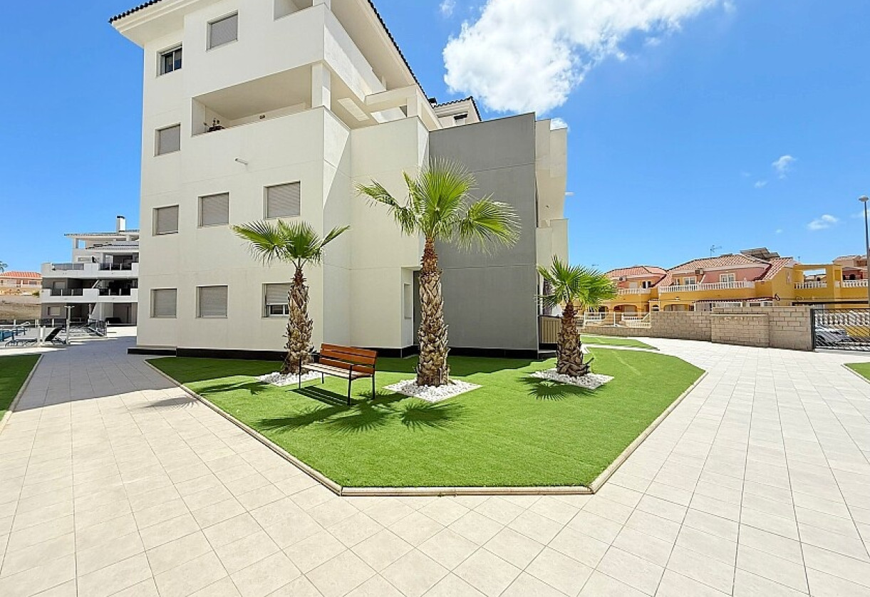 Rynek wtórny · Apartment · Orihuela Costa · villamartin