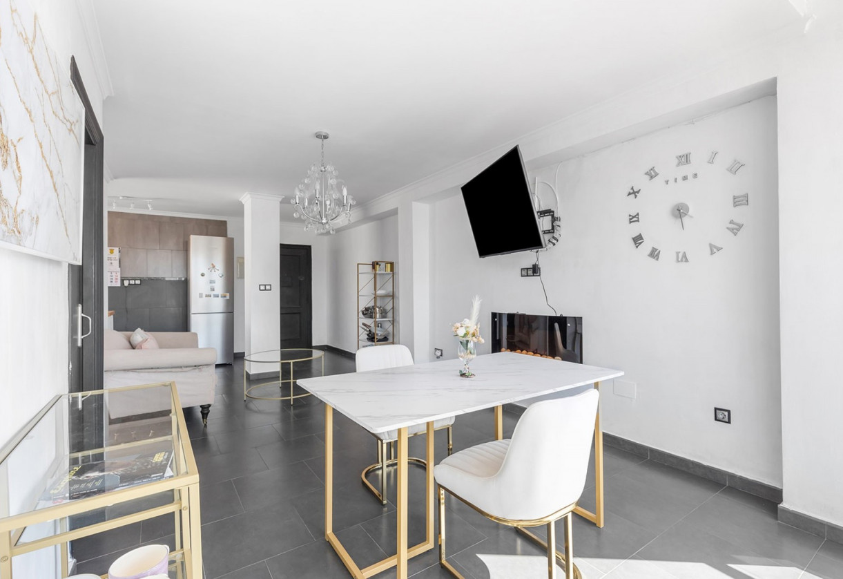 Rynek wtórny · Apartment · Daya Nueva