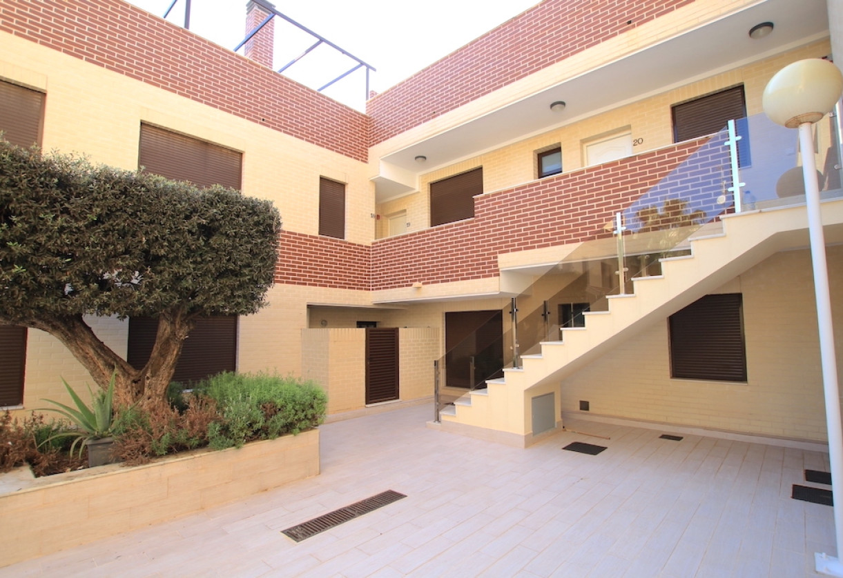 Sale · Apartment · Cabo Roig