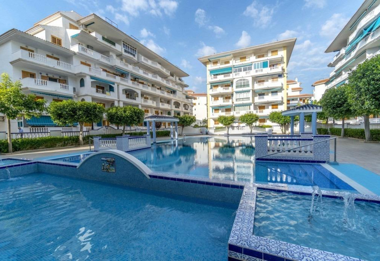 Rynek wtórny · Apartment · Torrevieja · Los Europeos