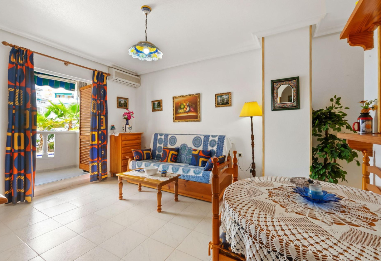 Rynek wtórny · Apartment · Torrevieja · Los Europeos