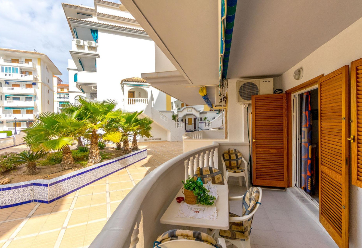 Rynek wtórny · Apartment · Torrevieja · Los Europeos