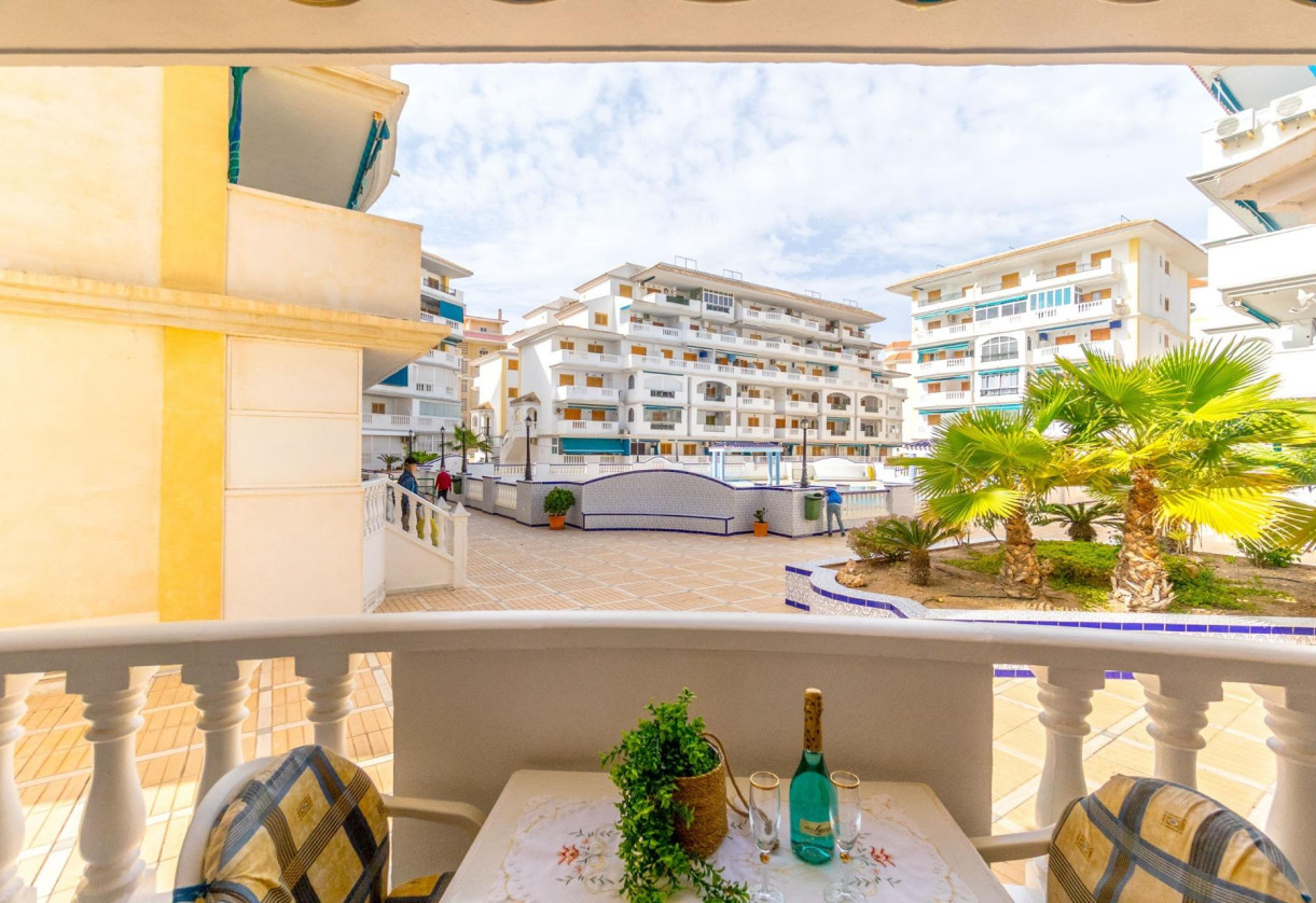 Rynek wtórny · Apartment · Torrevieja · Los Europeos