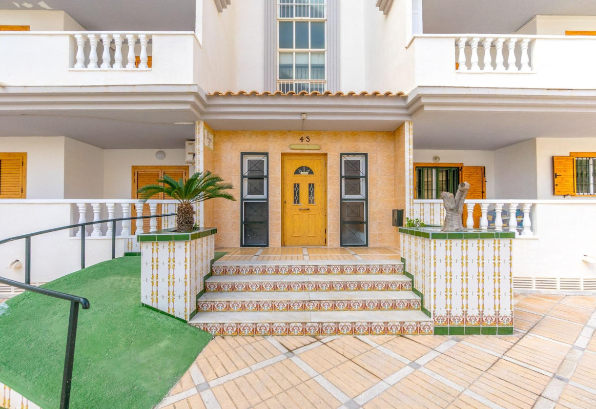 Rynek wtórny · Apartment · Torrevieja · Los Europeos