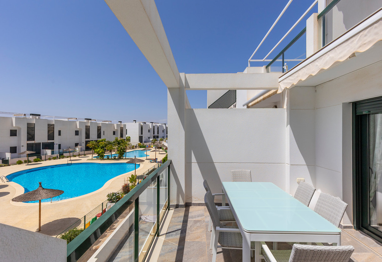 Reventa · Apartment · Pilar de la Horadada · Mil palmeras