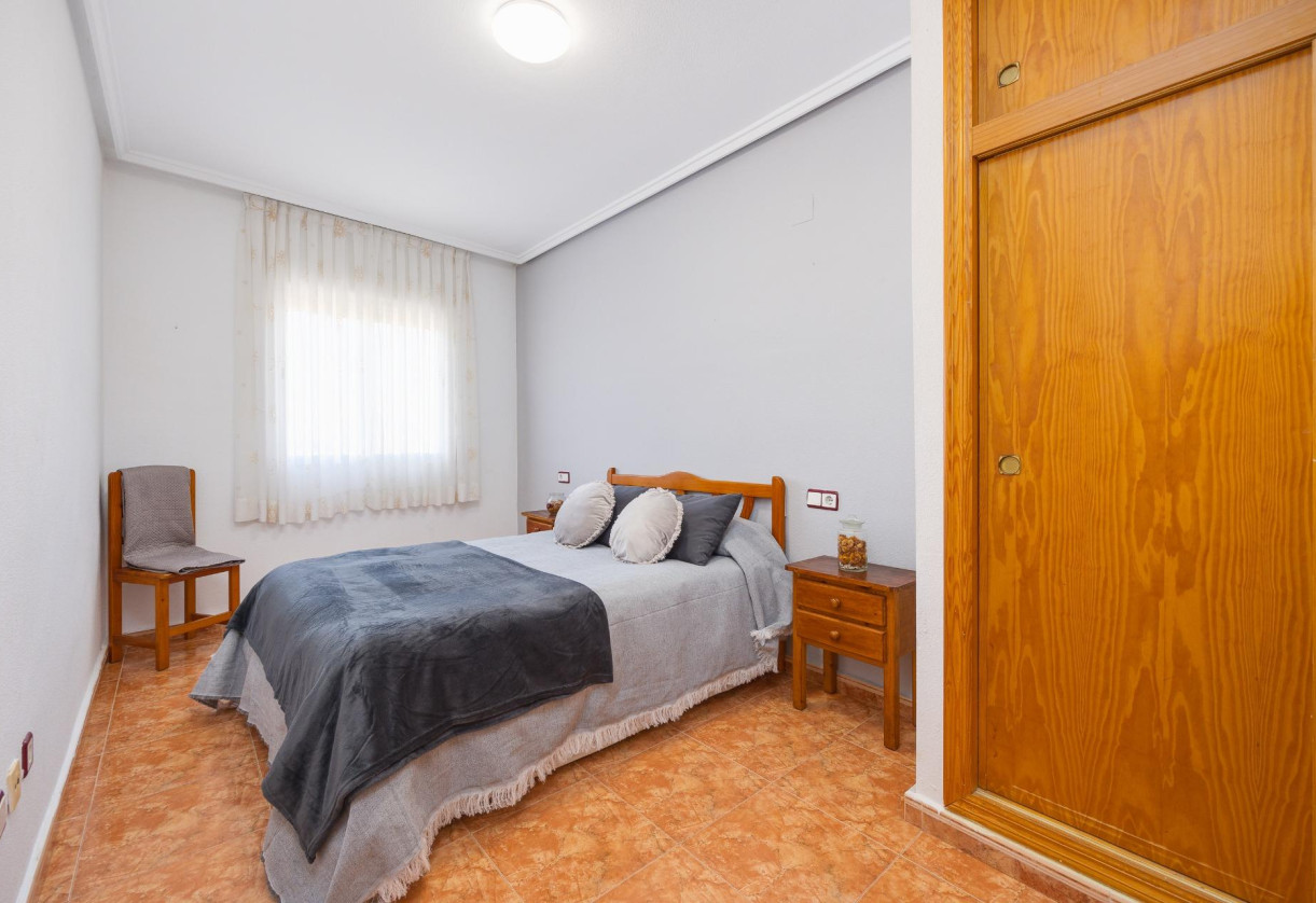 Sale · Apartment · Torrevieja · Habaneras