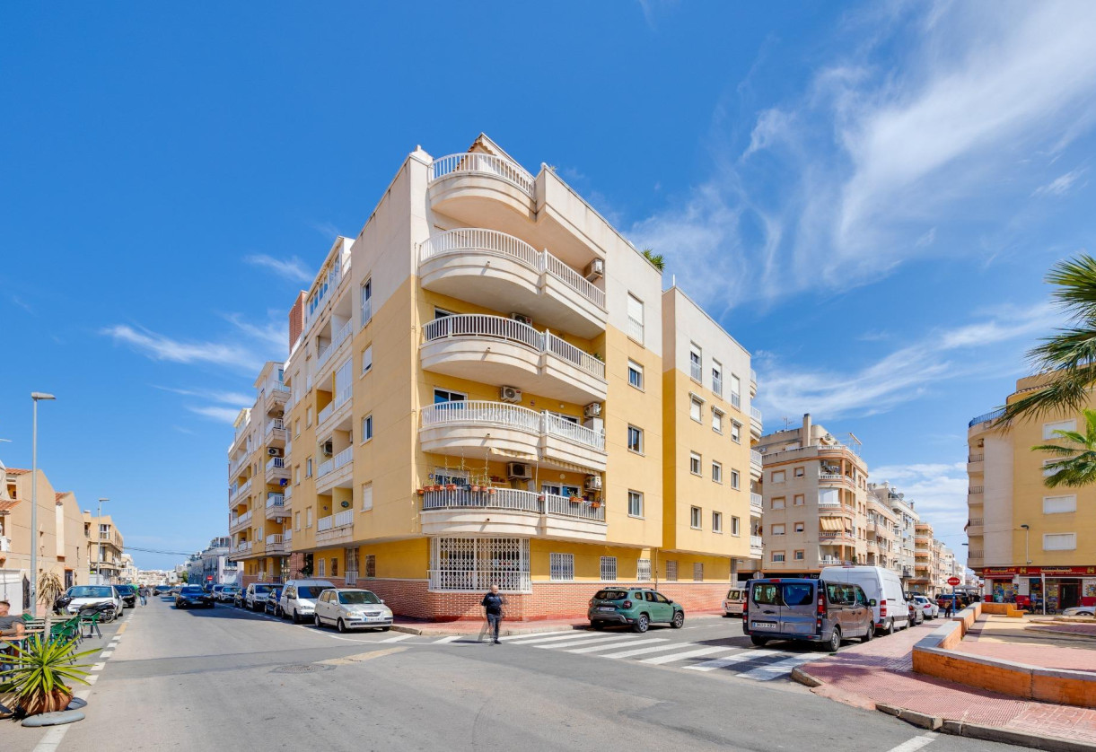 Sale · Apartment · Torrevieja · Habaneras