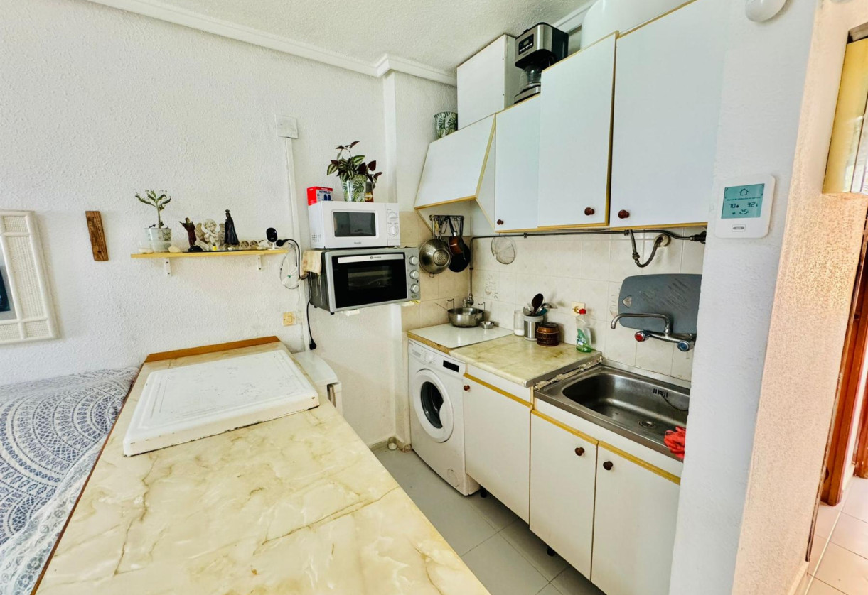 Resale · Estudio · Torrevieja · San Luis - Chaparal