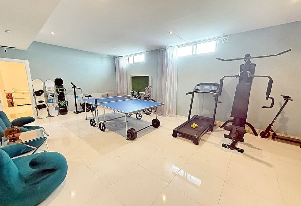 Rynek wtórny · Luxury villa · Orihuela Costa · villamartin