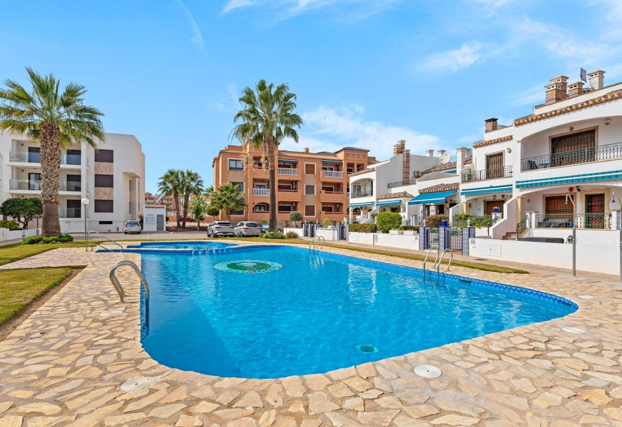 Sale · APARTAMENTO · Orihuela Costa · villamartin