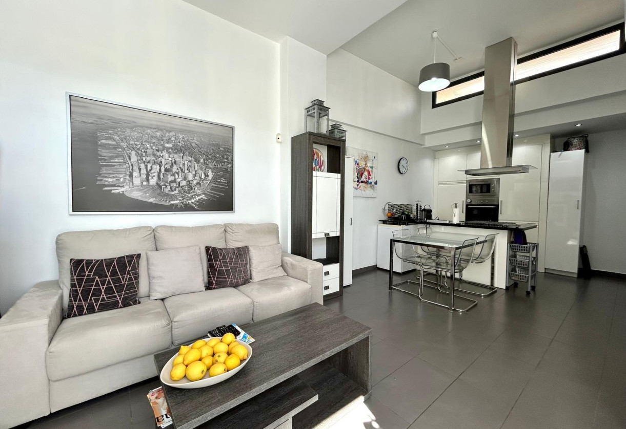 Sale · Semi · Orihuela Costa · Villamartín-Las Filipinas